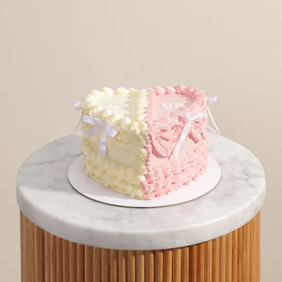 Floward Personalized Oreo Heart Cake