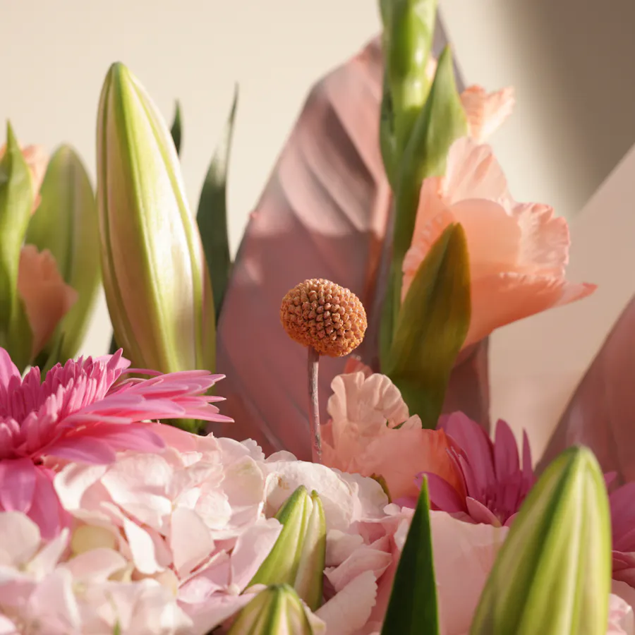 Delight Flowers Bouquet 6
