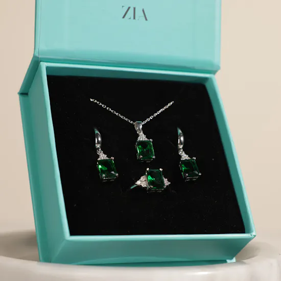 Zia Silver Emerald Women Set