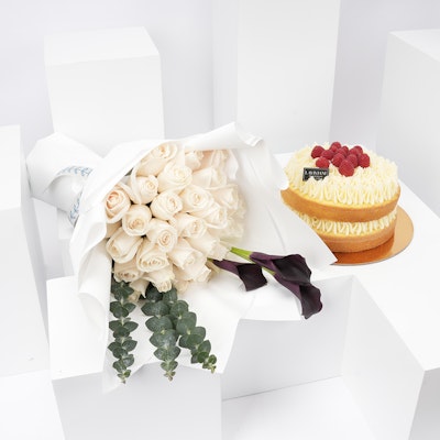 Laviviane Cake with Pure Beauty Bouquet