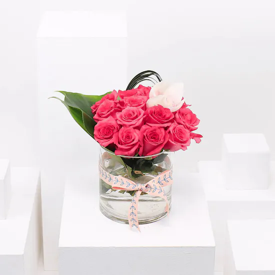 ILY Roses Vase