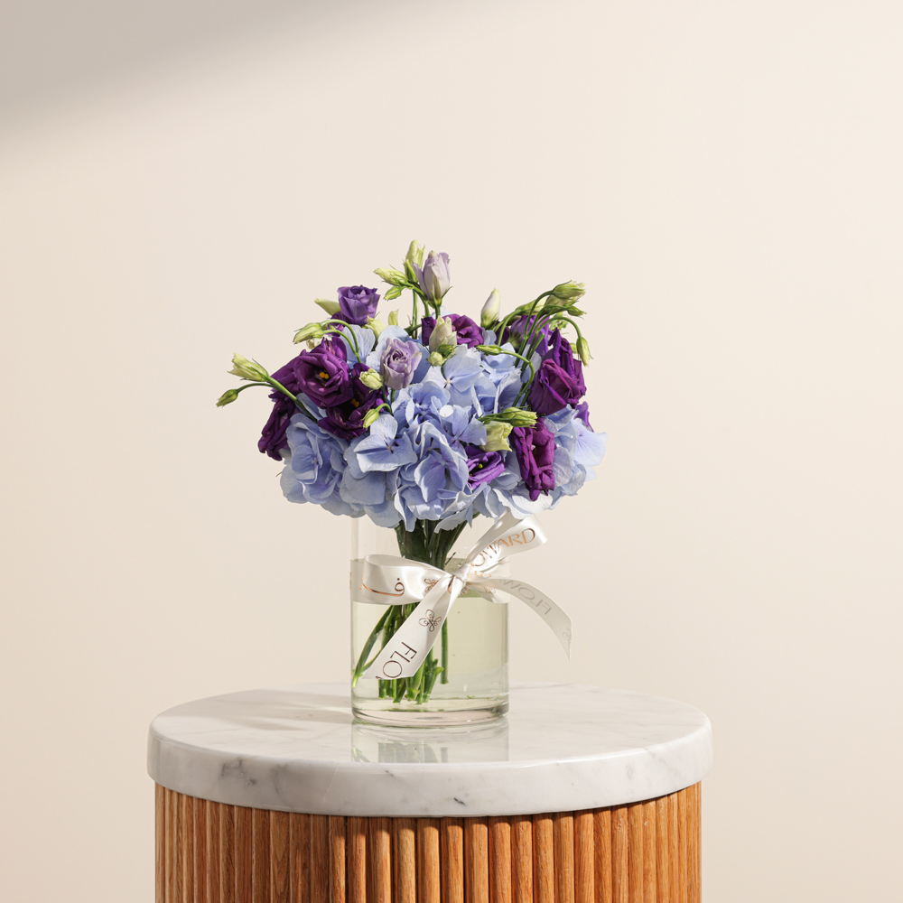 Romantic Flowers Vase