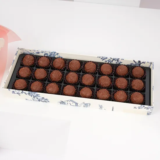 Hanoverian Truffle Chocolates Box | White Roses