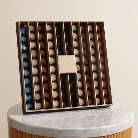 Nua Classic Luxury Blue Large Bonbon Box