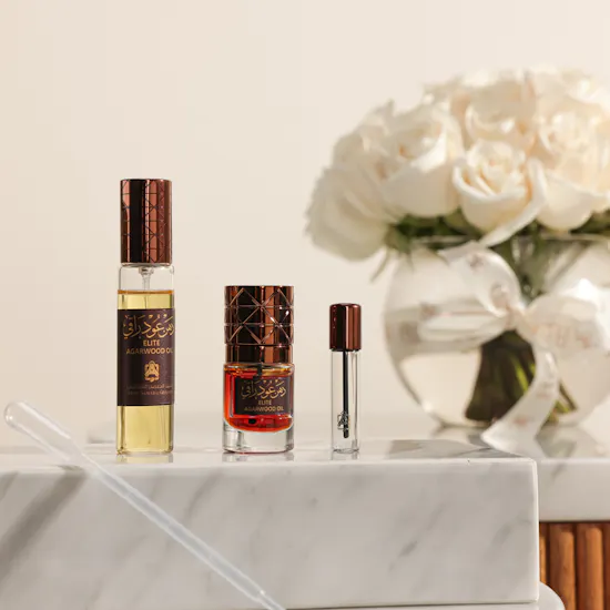 Abdul Samad Al Qurashi Elite Agarwood Oil | Serene White Roses Vase