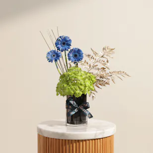 Midnight Charm Flower Vase Midnight Charm Flower Vase