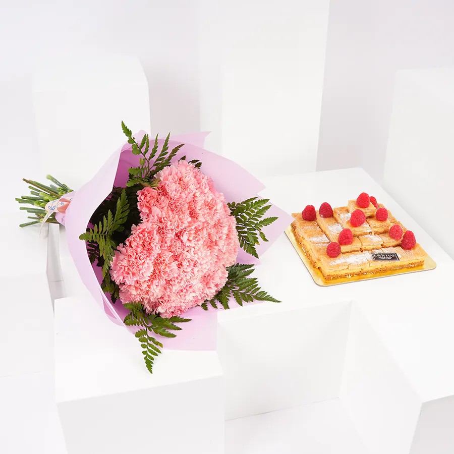 Laviviane Mille Feuille Bites Big Box | Blooms Bouquet  5