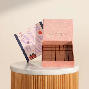 Hanoverian Happy Birthday Caramel Chocolate Box