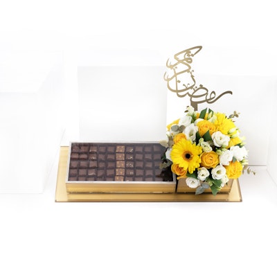 Abucci Golden Tray & Flowers