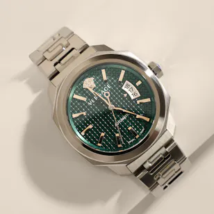 Versace Univers Automatic Men Watch Versace Univers Automatic Men Watch