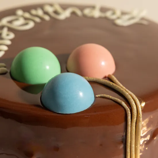 Fleur Happy Birthday Fudge Chocolate Cake