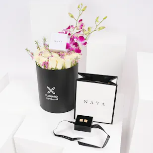 Nava Gold Earrings | Flower Box