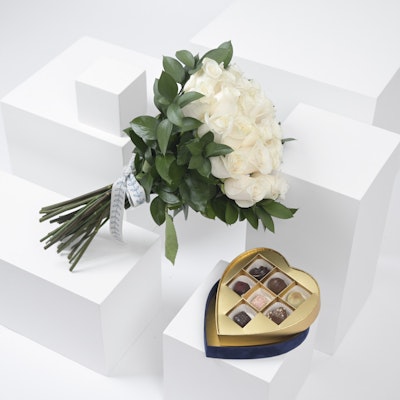 Godiva Pure Love Chocolates | White Roses