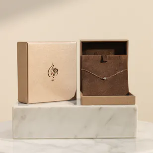 Kooheji Jewellery Drop Shape Diamond Baby Bracelet 