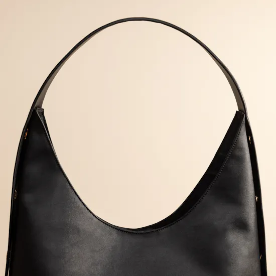 Minilet Black Leather Bag With Eyelets