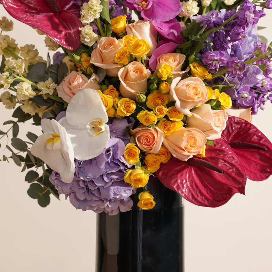Opulent Petal Collection | Flowers Vase 3