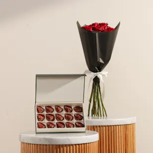 Floward Pecan Salted Caramel Small Chocolate Box | Happiness Flowers Floward Pecan Salted Caramel Small Chocolate Box | Happiness Flowers