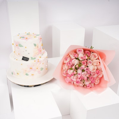 Laviviane Floral Wedding Cake | Flowers Bouquet