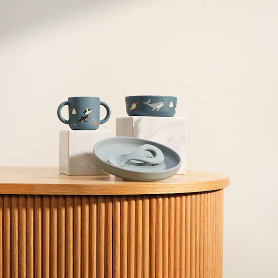 Peek A Boo Liewood Vivi Silicone Arctic Sea Tableware Set