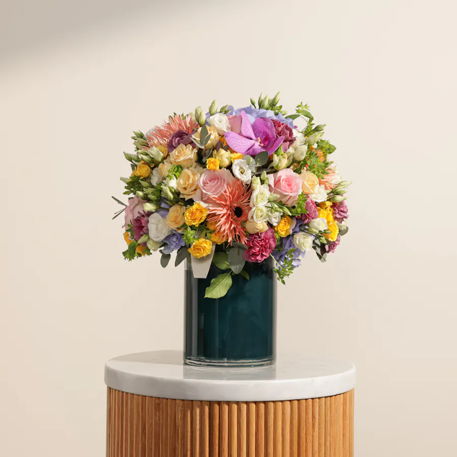 Graceful Arrangement | Flowers Vase 1