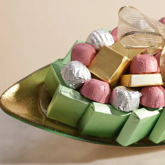 Bateel Chocolate Ava Leaf-shaped Small Glass Tray