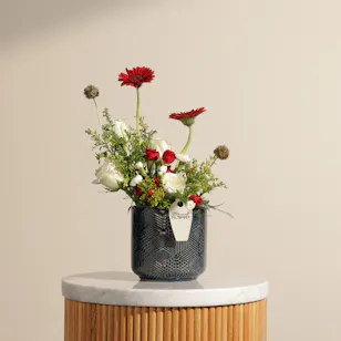 Fresh Calm Flower Vase
