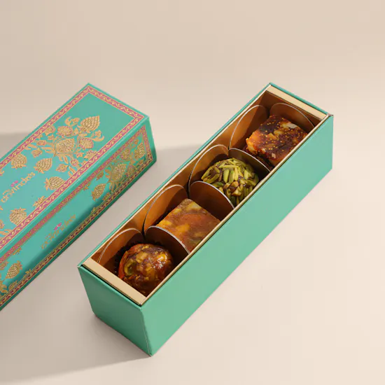 MyGovindas Diwali Assorted Zero Sugar Sweet Box | Festive Radiance Flowers
