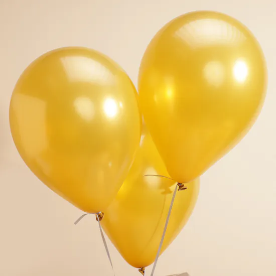 Levo Wrapped Chocolate Box | Flowers & Balloons