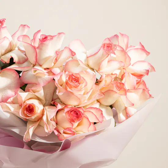 Dreamy Esperance Rose Bouquet | 10 Flowers