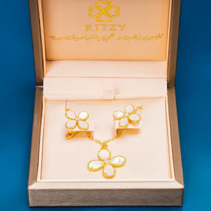 Ritzy Bloom Pearl Set | 18K Silver Plated | Pearl