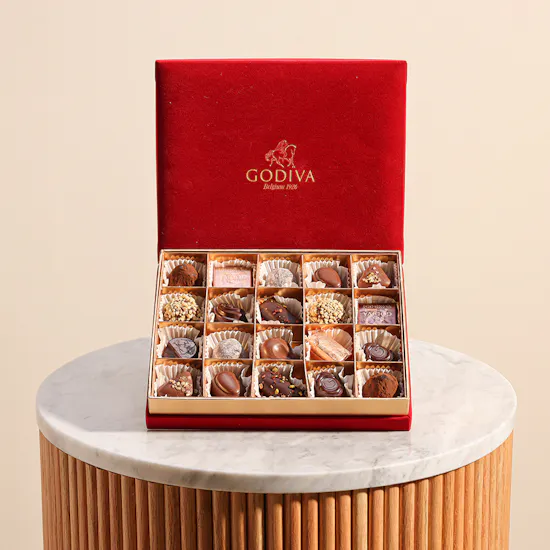 Godiva Red Velvet Chocolate Box | Elegance Bouquet