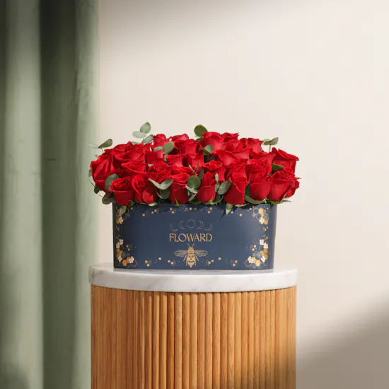 Scarlet Love Red Rose Garden Box