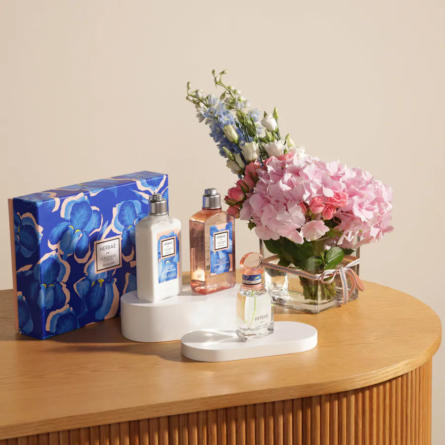 L'Occitane Herbae Iris Pallida Collection | Delicate Flowers  4