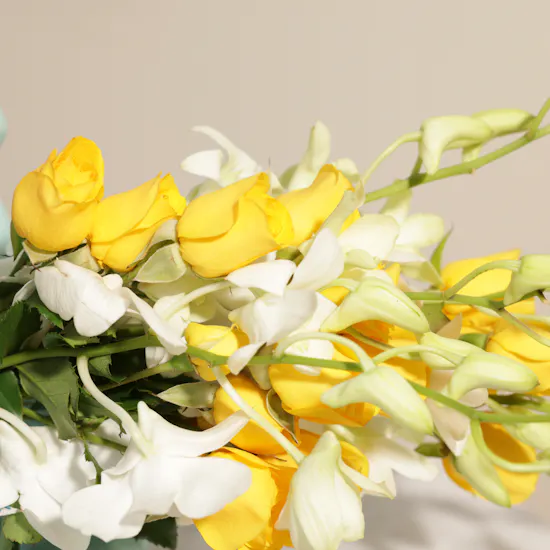 Blue Teddy Bear | Mini Bouquet
