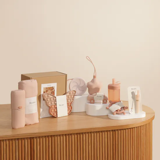 Moonkie Standard On The Go Blush Gift Set