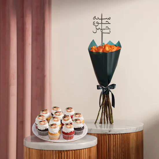 December Cake Personalized Photo Cupcakes | Birthday Flowers
