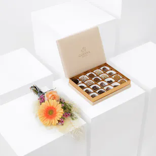 Godiva Chocolate Box | Flowers Godiva Chocolate Box | Flowers