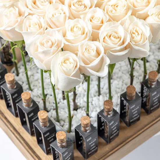 Kisra Tray | White Roses