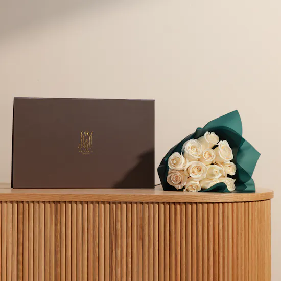Alshal Luxury Fabric White Thobe | White Roses Bouquet