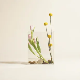 Spark Glow Flower Vase
