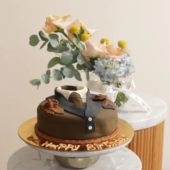 Floward Men's Birthday Cake | Dreamy Flower Vase