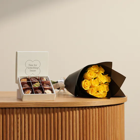 Floward Small Mix Chocolate Box | Sunshine Beauty Flowers