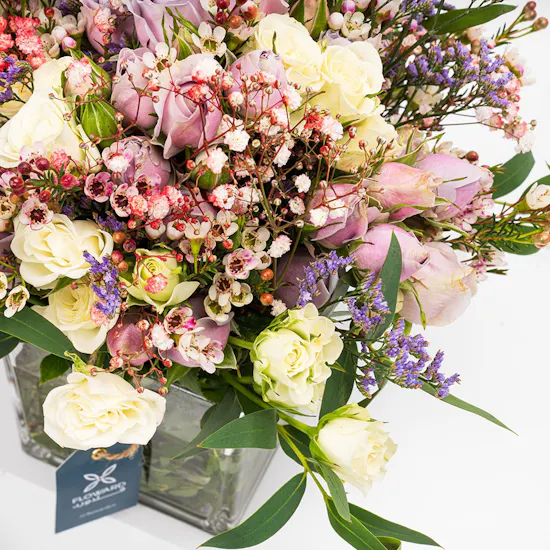 Glowie Flowers | Square Vase