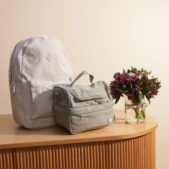 Jarir Atrium Classic Backpack & Lunch Bag | Delicate Vase