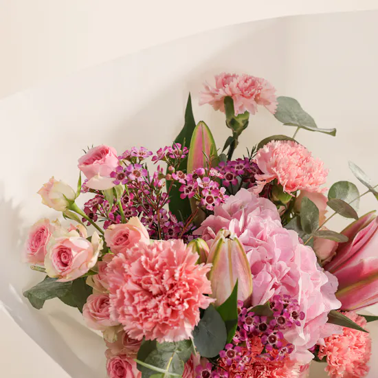Floward Pink Reverie Flower Bouquet