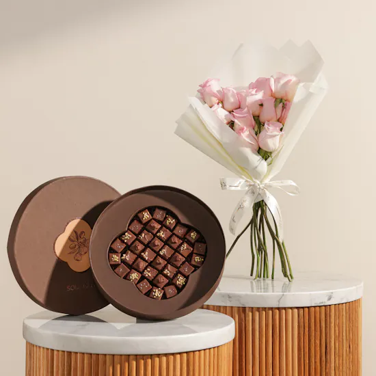 Soucolat Round Chocolate Box | Calm Flowers