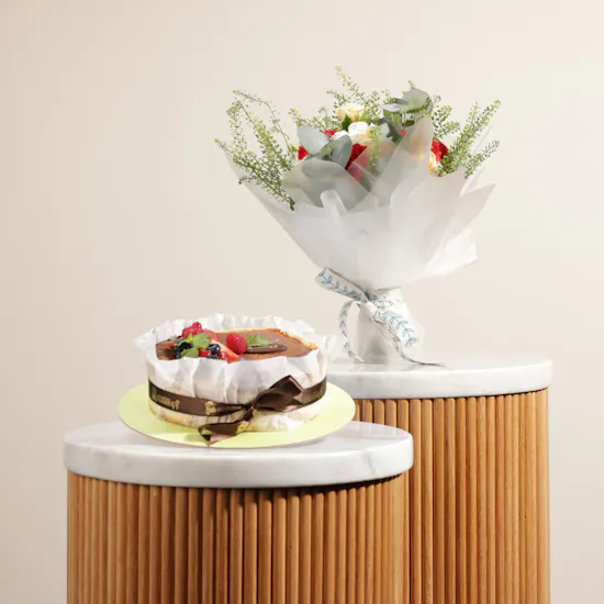 Decorating Memories San Sebastian Cheesecake | Colorful Bouquet