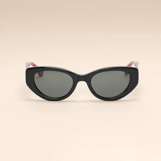 Gucci Black Cat-eye Frame Women's Sunglasses