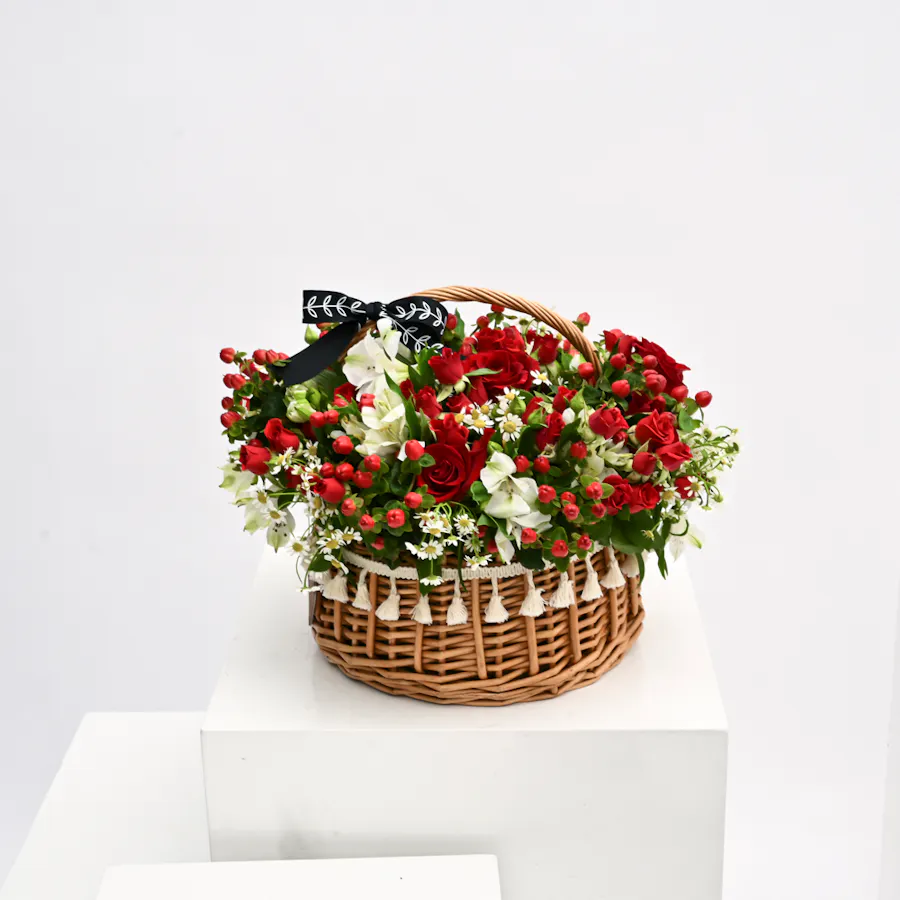 Blooming Love Basket 5