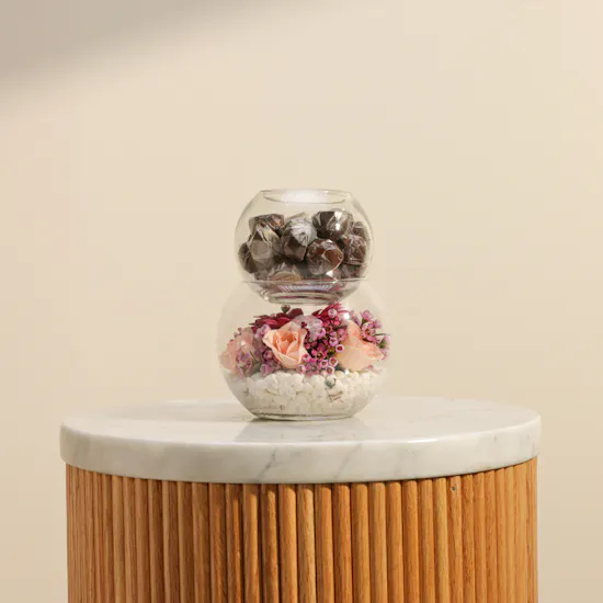 Floward Delicate Caramel Chocolate | Pastel Flowers